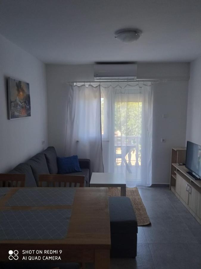 Apartments Max Vir Chambre photo